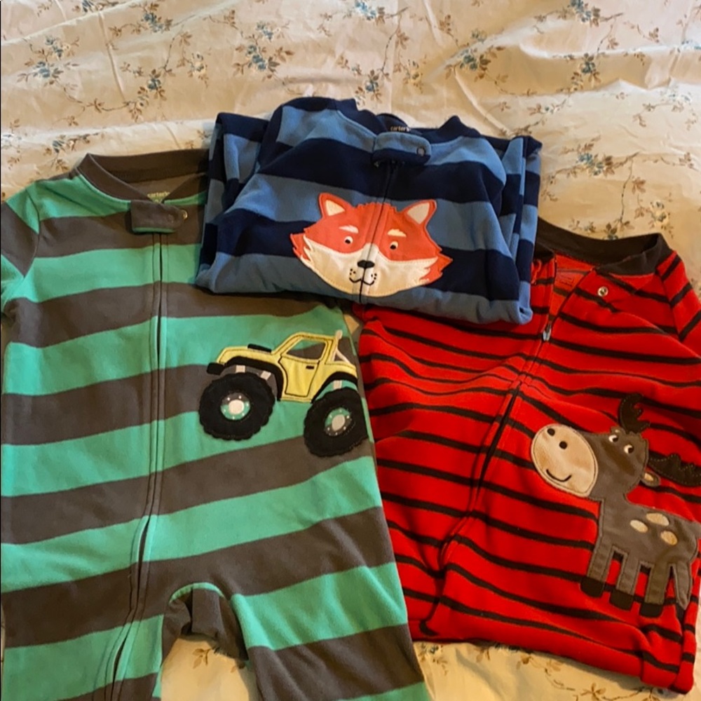 Lot (3) Carters 24mo Footie Pajamas